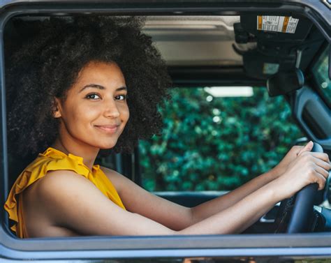 go compare driving lessons