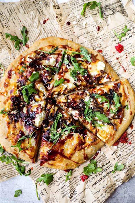 goat cheese pizza toppings