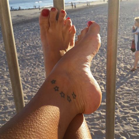 Unveiling the Mystery of Goddess Sahrye's Elegant Feet