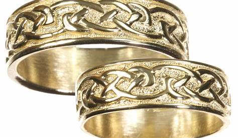 Celtic Wedding Ring – Mens Gold Celtic Spiral Triskel Irish Wedding