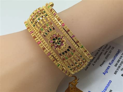 gold bracelet for womens dubai