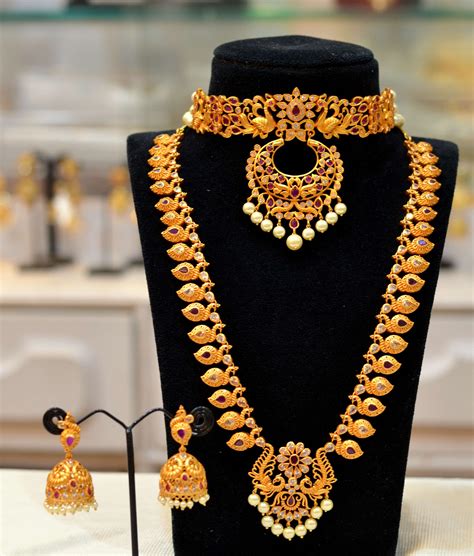 gold jewellery manufacturers in india