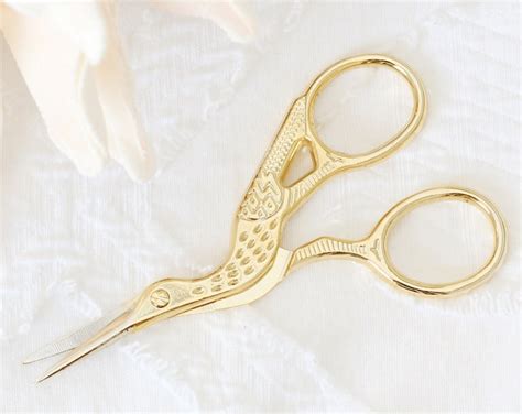Gold Scissors Bird