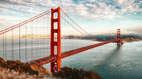 golden gate bridge length in km