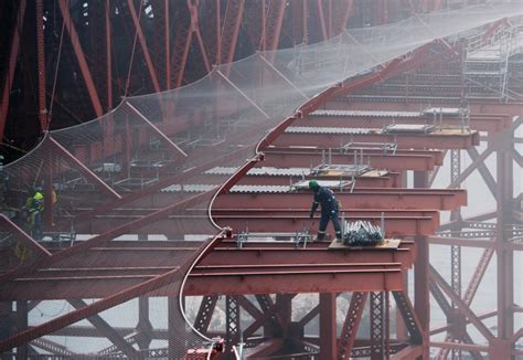 golden gate bridge maintenance cost