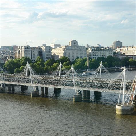 golden jubilee bridge london