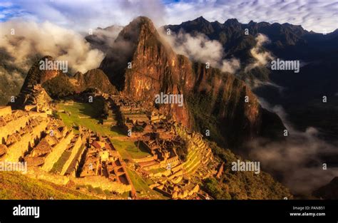 golden light Machu Picchu