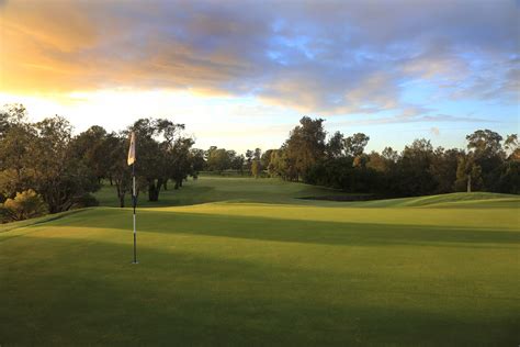 golf courses in brisbane