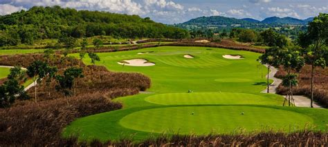 golf courses in pattaya thailand