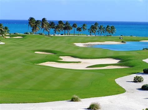 golf courses in punta cana