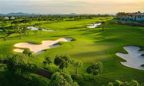 golf resorts in thailand