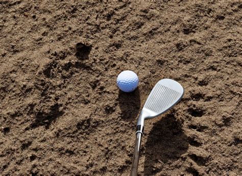 Golf Sand Wedge Technique