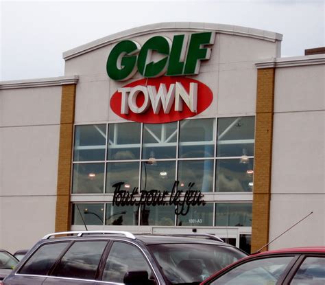 golf town in montreal