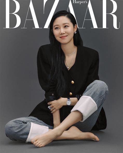 gong hyo-jin feet pictures