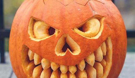 100 Halloween Pumpkin Carving Ideas | DigsDigs