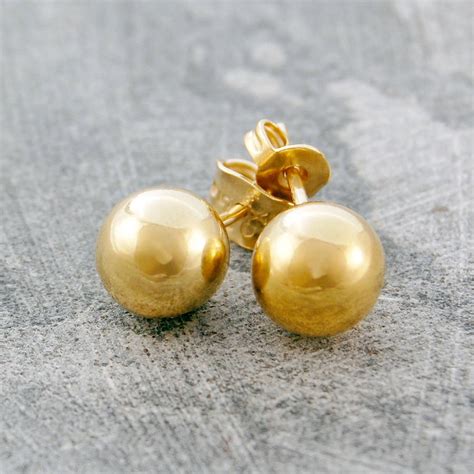 Good Quality Gold Stud Earrings