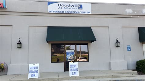 Goodwill Donation Drop Off Open