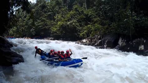 EWen Hooi White Water Rafting Gopeng