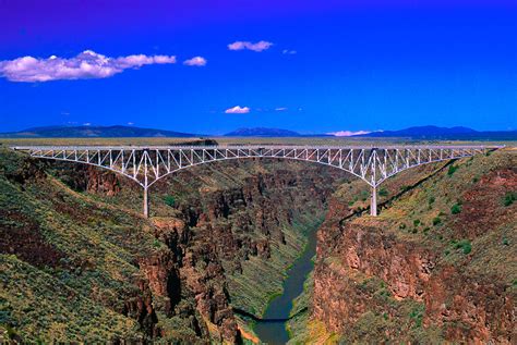 Discover the Majestic Gorge Bridge in NM: A Hidden Natural Wonder