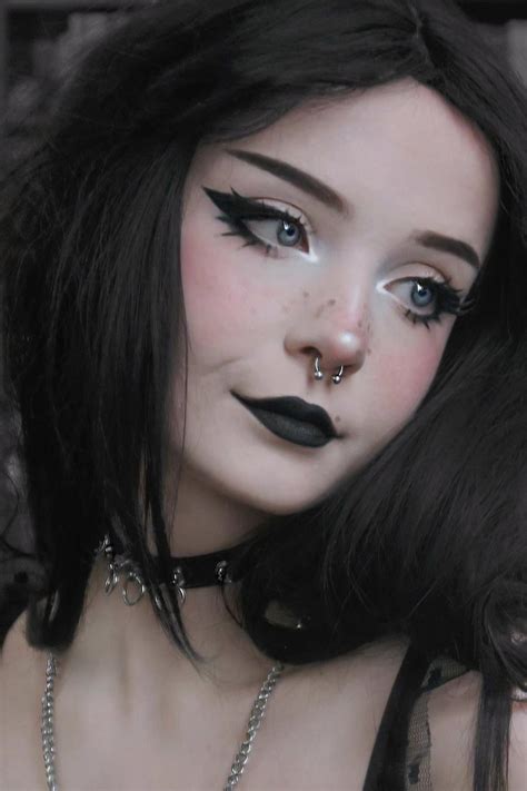 Goth Eye Makeup