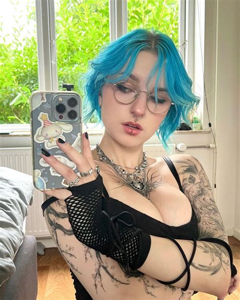 Goth Fapello Full Leaked Content #c22