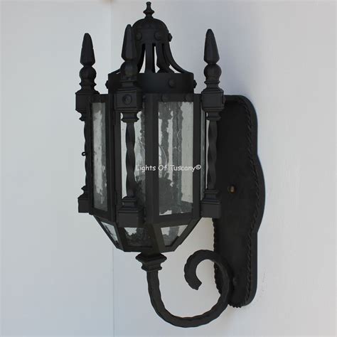 Gothic Wall Lamp