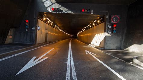 gotthard tunnel gesperrt auto