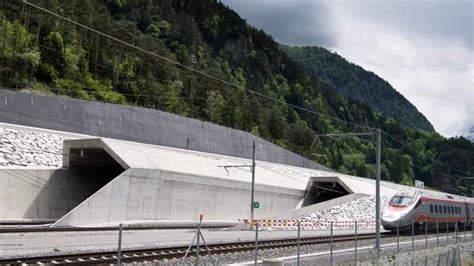 gotthard tunnel zugstrecke