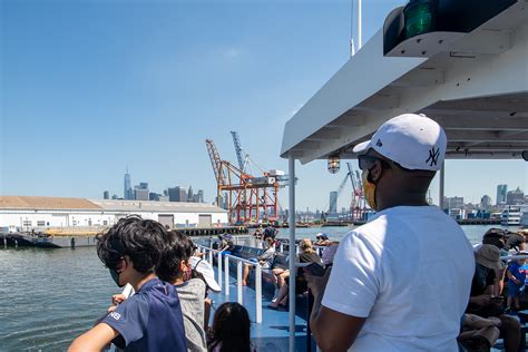 governors island ferry fee