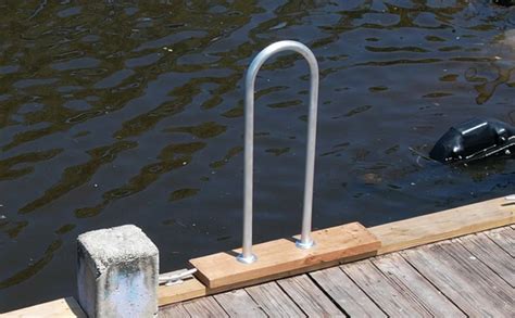 Grab Bar For Dock