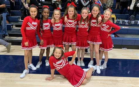 grade school cheerleaders photos