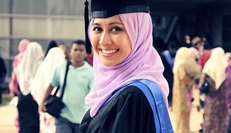 Hijab Graduation Outfit18 Ways to Wear Hijab on Graduation Day