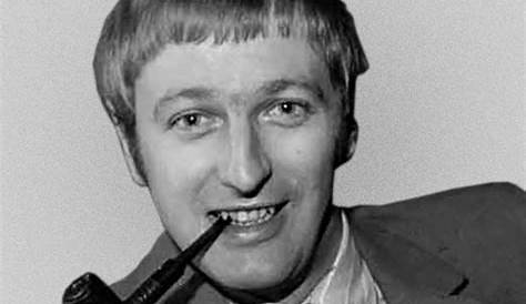 Graham Chapman Monty Python As King Arthur And The Holy Grail Comedy Tv