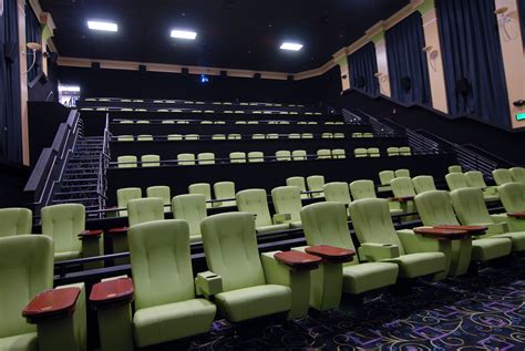 Grand Boulevard Movie Showtimes - Ofoxo