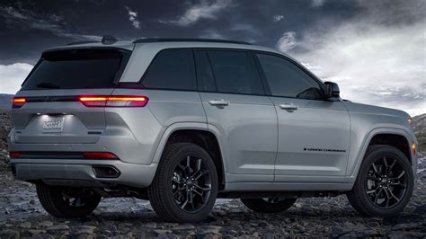 grand cherokee hybrid 2023