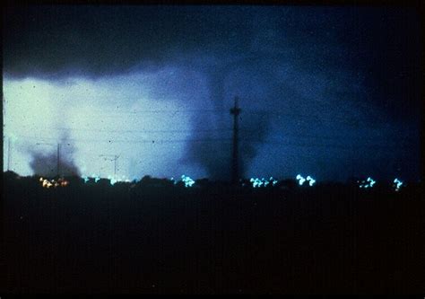grand island tornado 1980