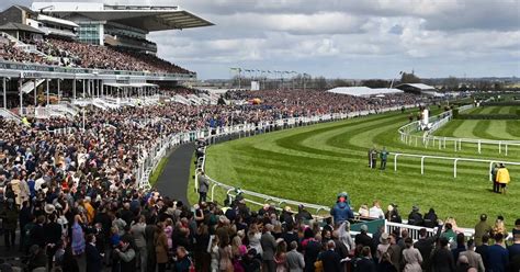 grand national 2023 runners racing post