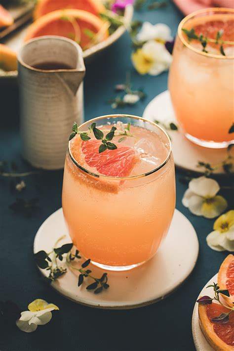 Grapefruit In Gin And Tonic