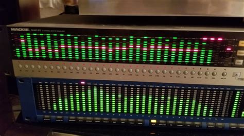 Tascam GA30 Graphic Equalizer w/ Spectrum Analyzer TEAC EQA30BL Photo