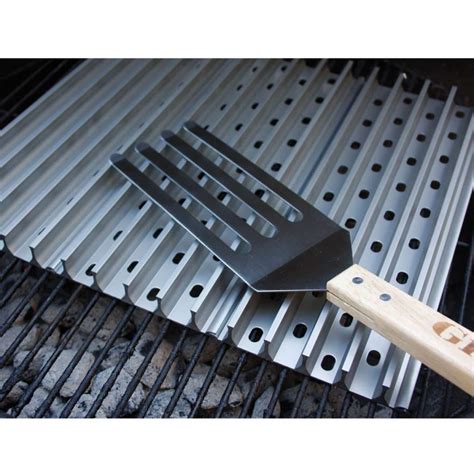 Grate In Grill