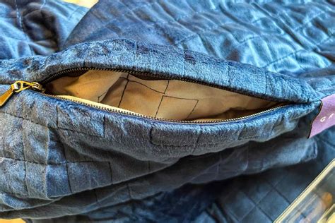 Gravity Zippered Weighted Blanket