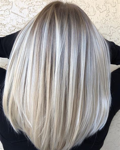 Gray Blonde Hair: The Latest Hair Trend In 2023