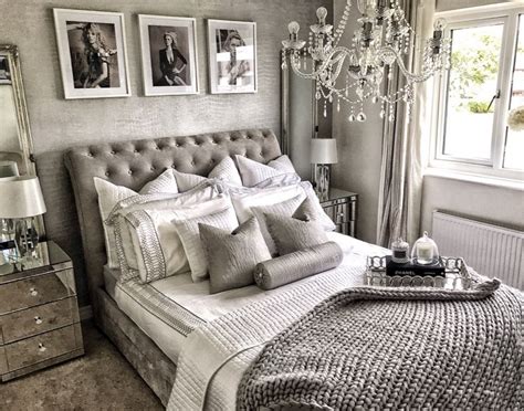 Gray And Silver Bedroom Decor