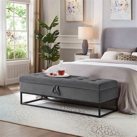 Stylish and Versatile: Gray Bedroom Bench for Comfort and Functionality