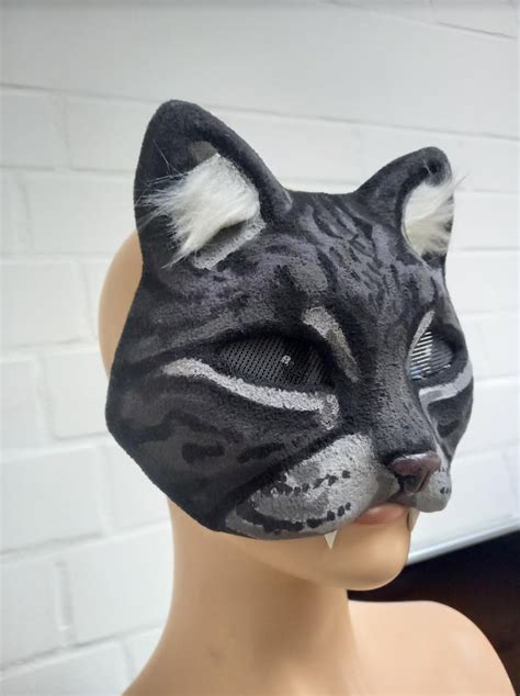 gray cat therian mask