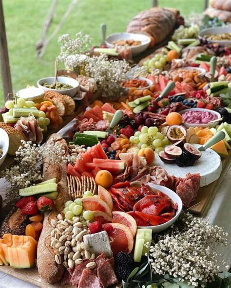 28+ Grazing Table Wedding