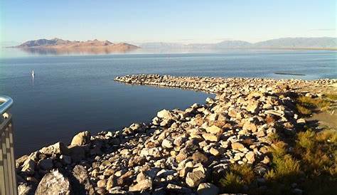 Guided Tour of Great Salt Lake from Salt Lake City from $39 | Cool