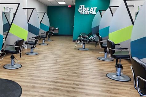 Great Clips Mall Drive