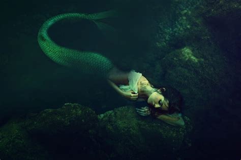 greek mythology mermaids sirens