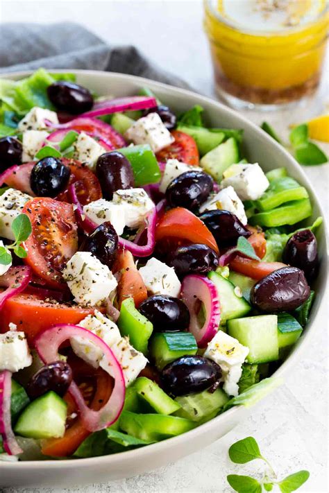 greek salad dressing with feta